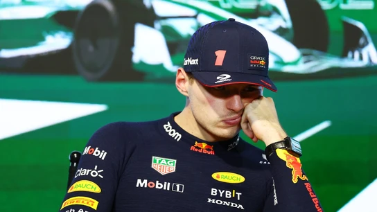 Max Verstappen, con cara de pocos amigos Max Verstappen, con cara de pocos amigos