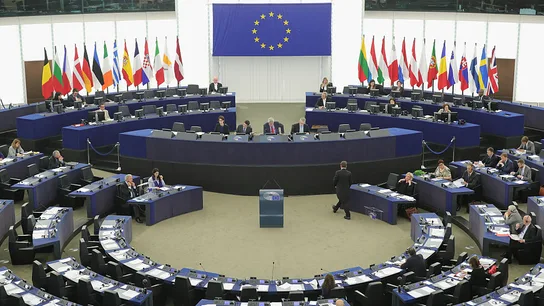 Vista del Parlamento Europeo en una imagen de archivo Vista del Parlamento Europeo en una imagen de archivo