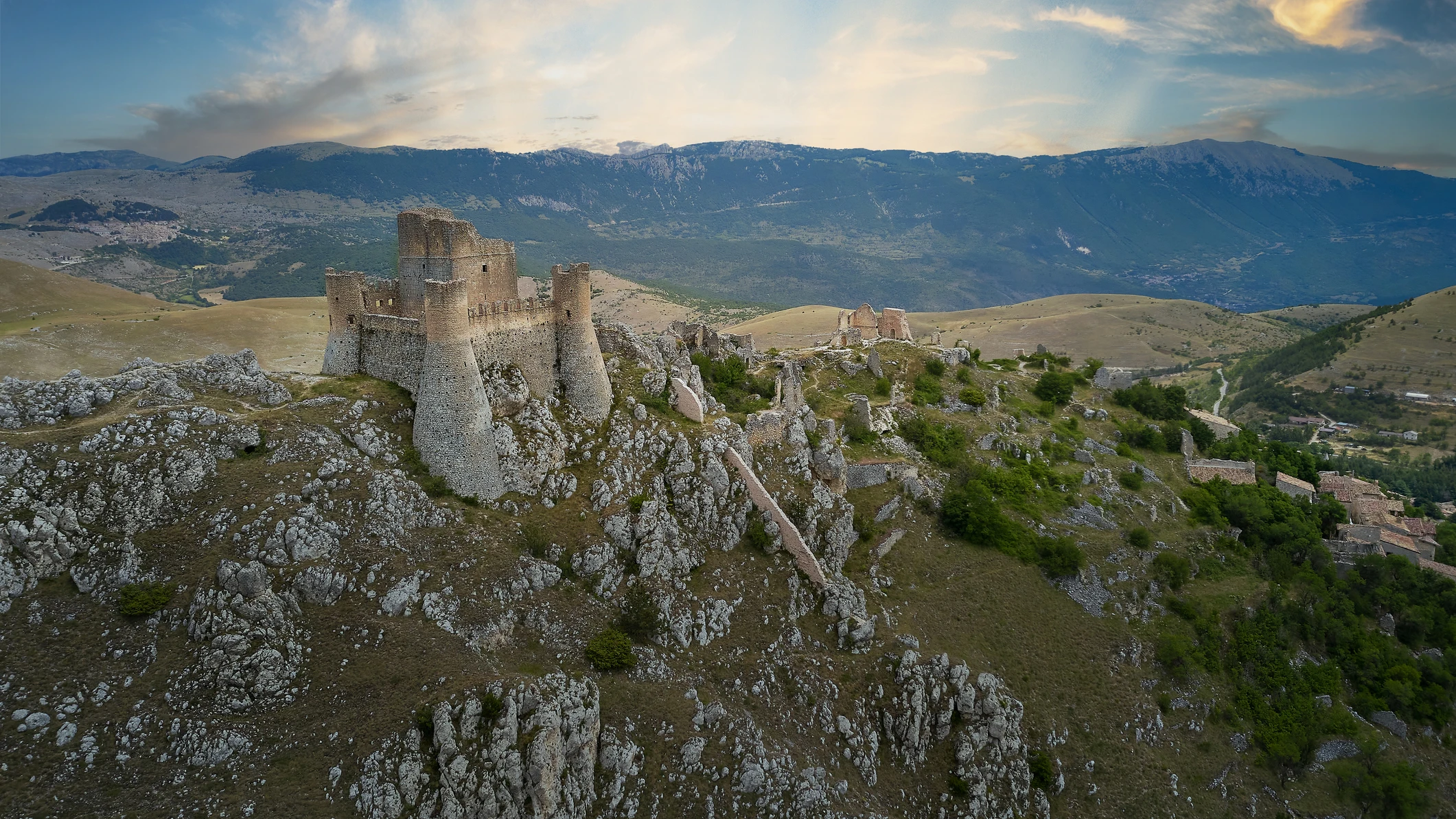 Castillo de Rocca Calascio, en Italia Castillo de Rocca Calascio, en Italia