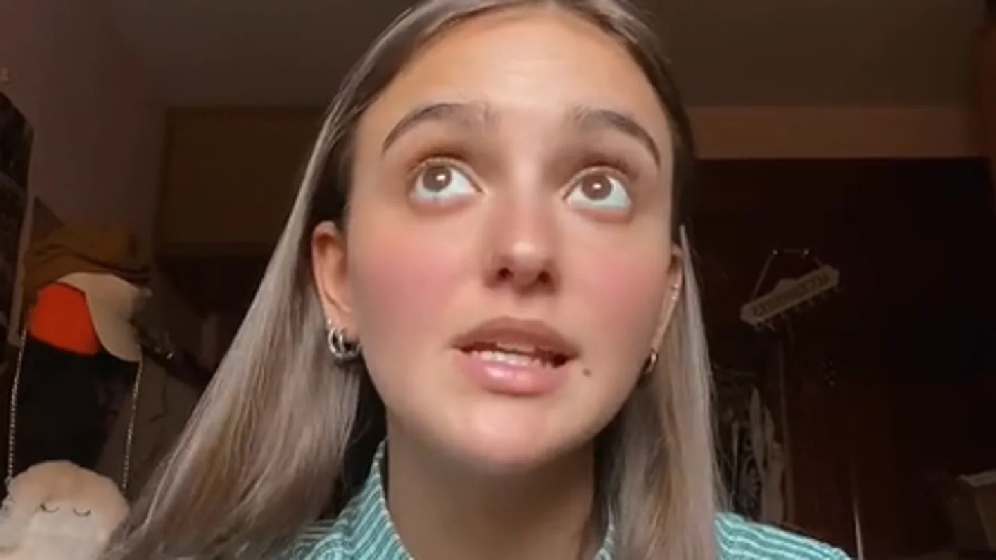 Una joven desmiente las 'absurdas' entrevistas de trabajo en Mercadona: "No es como la NASA" Una joven desmiente las 'absurdas' entrevistas de trabajo en Mercadona: "No es como la NASA"
