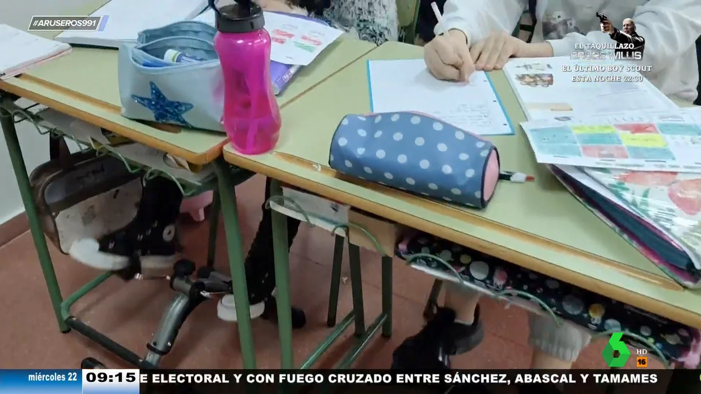 Pedales en los pupitres de los alumnos: la iniciativa de un colegio de Tomelloso para mejorar la concentración Pedales en los pupitres de los alumnos: la iniciativa de un colegio de Tomelloso para mejorar la concentración