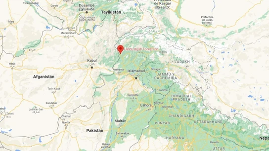 Al menos 12 muertos en un terremoto de 6.5 en Afganistán y Pakistán Al menos 12 muertos en un terremoto de 6.5 en Afganistán y Pakistán