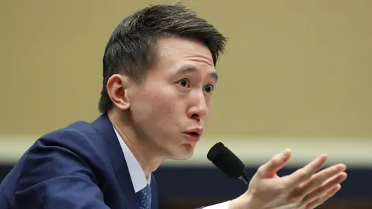 El consejero delegado de TikTok, Shou Zi Chew, testifica hoy ante el Comité de Energía y Comercio de la Cámara de Representantes de EE.UU. El consejero delegado de TikTok, Shou Zi Chew, testifica hoy ante el Comité de Energía y Comercio de la Cámara de Representantes de EE.UU.