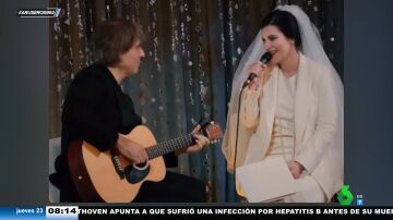 Laura Pausini y Paolo Carta se casan: el emotivo momento en el que la artista canta sus votos a su marido