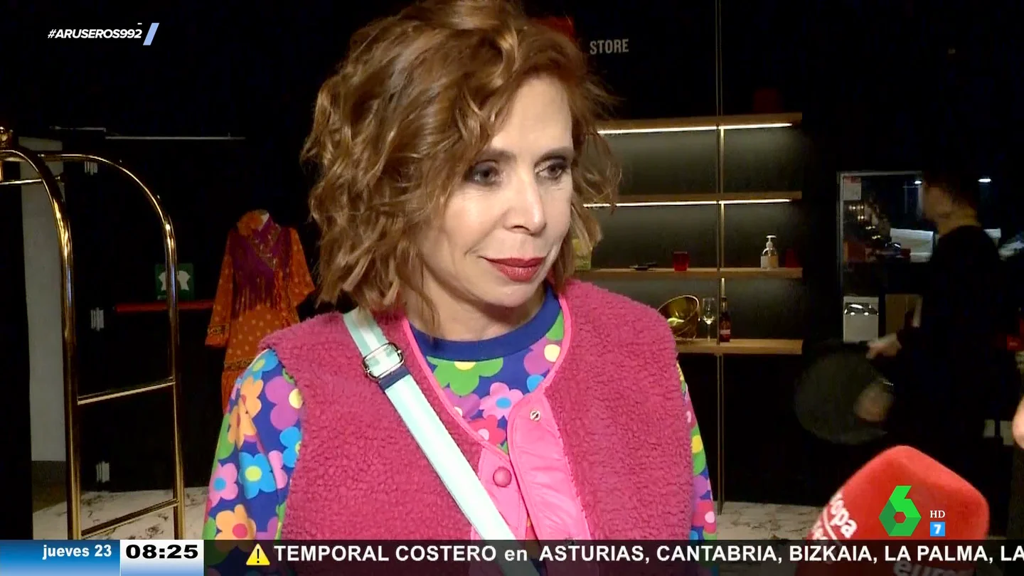 La acusación de Ágatha Ruiz de la Prada a Carmen Lomana: "No se puede ser tan pesada, lleva 7 años insultándome" La acusación de Ágatha Ruiz de la Prada a Carmen Lomana: "No se puede ser tan pesada, lleva 7 años insultándome"