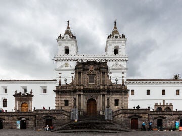 Iglesia de San Francisco de Quito: el motivo tras la construcción de sus escaleras y otros datos curiosos