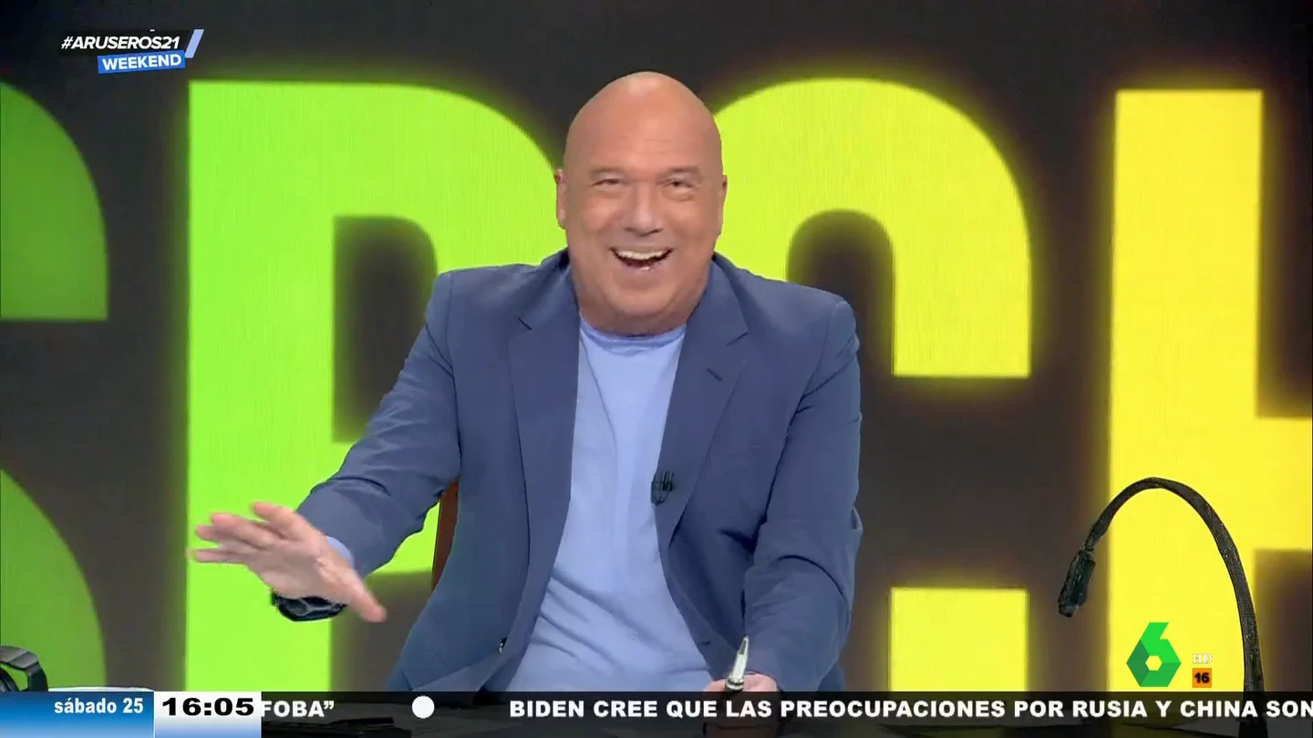 Alfonso Arús celebra que Aruser@s amplíe su horario de lunes a viernes y explica las razones que llevan a "aparcar" el Weekend Alfonso Arús celebra que Aruser@s amplíe su horario de lunes a viernes y explica las razones que llevan a "aparcar" el Weekend