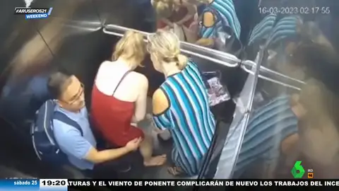 El momento en el que una mujer da a luz en el ascensor