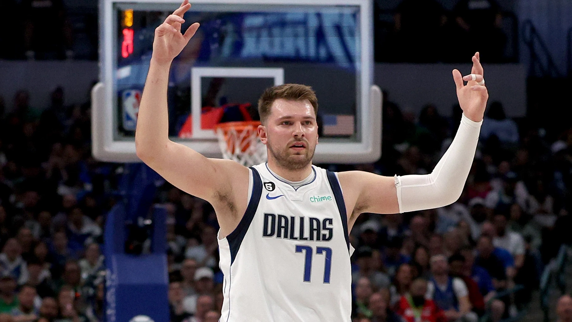 Luka Doncic, con los Mavs