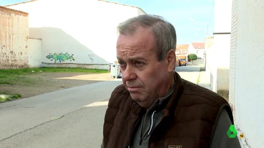 "No dejo a mi hija sola": el pánico de los vecinos de Valdepeñas durante los permisos del asesino en serie de Castellón "No dejo a mi hija sola": el pánico de los vecinos de Valdepeñas durante los permisos del asesino en serie de Castellón