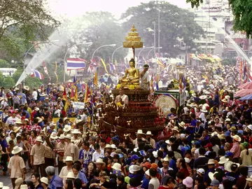El año nuevo tailandés se celebra en abril El año nuevo tailandés se celebra en abril