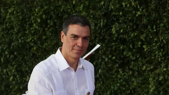 Sánchez ve "insolvencia y mala fe" en las críticas de Feijóo sobre "gobernantes aprendices de autócrata" Sánchez ve "insolvencia y mala fe" en las críticas de Feijóo sobre "gobernantes aprendices de autócrata"