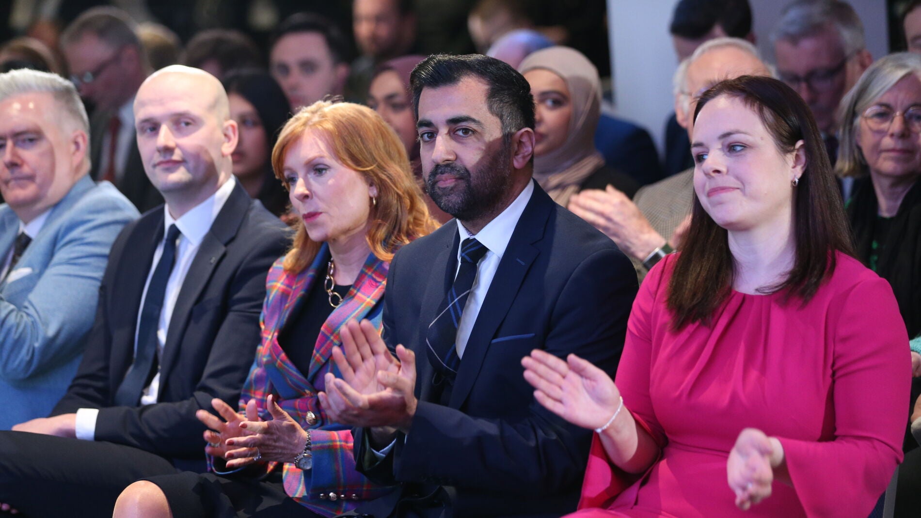 Humza Yousaf, elegido nuevo primer ministro de Escocia y líder del SNP