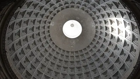 Cúpula de la Basílica de San Francisco de Paula de Nápoles Cúpula de la Basílica de San Francisco de Paula de Nápoles