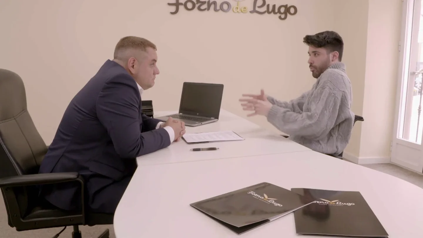 "No puedes tratar así a un compañero": la bronca del jefe infiltrado a un empleado "borde" "No puedes tratar así a un compañero": la bronca del jefe infiltrado a un empleado "borde"