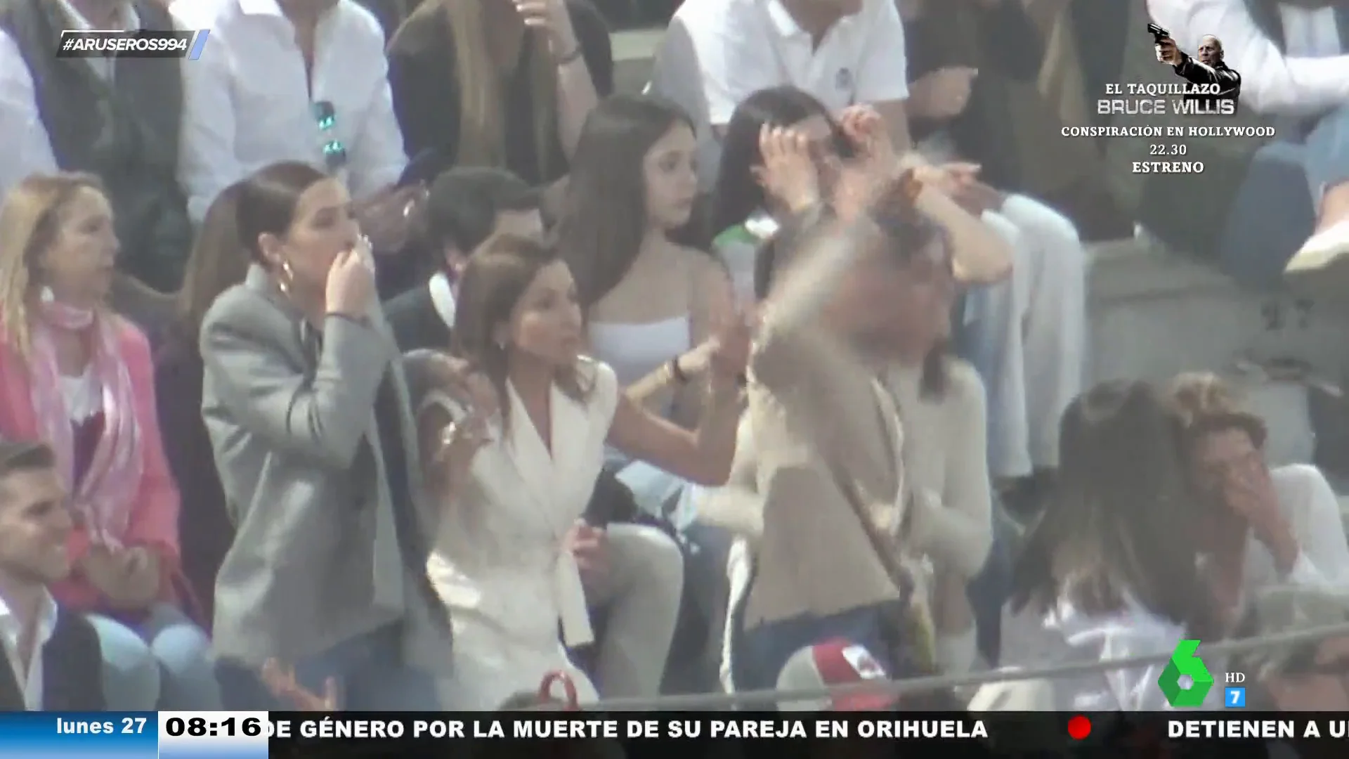 El susto de Alba Díaz y Virginia Troconis al ver en directo la cogida de Manuel Díaz 'El Cordobés'