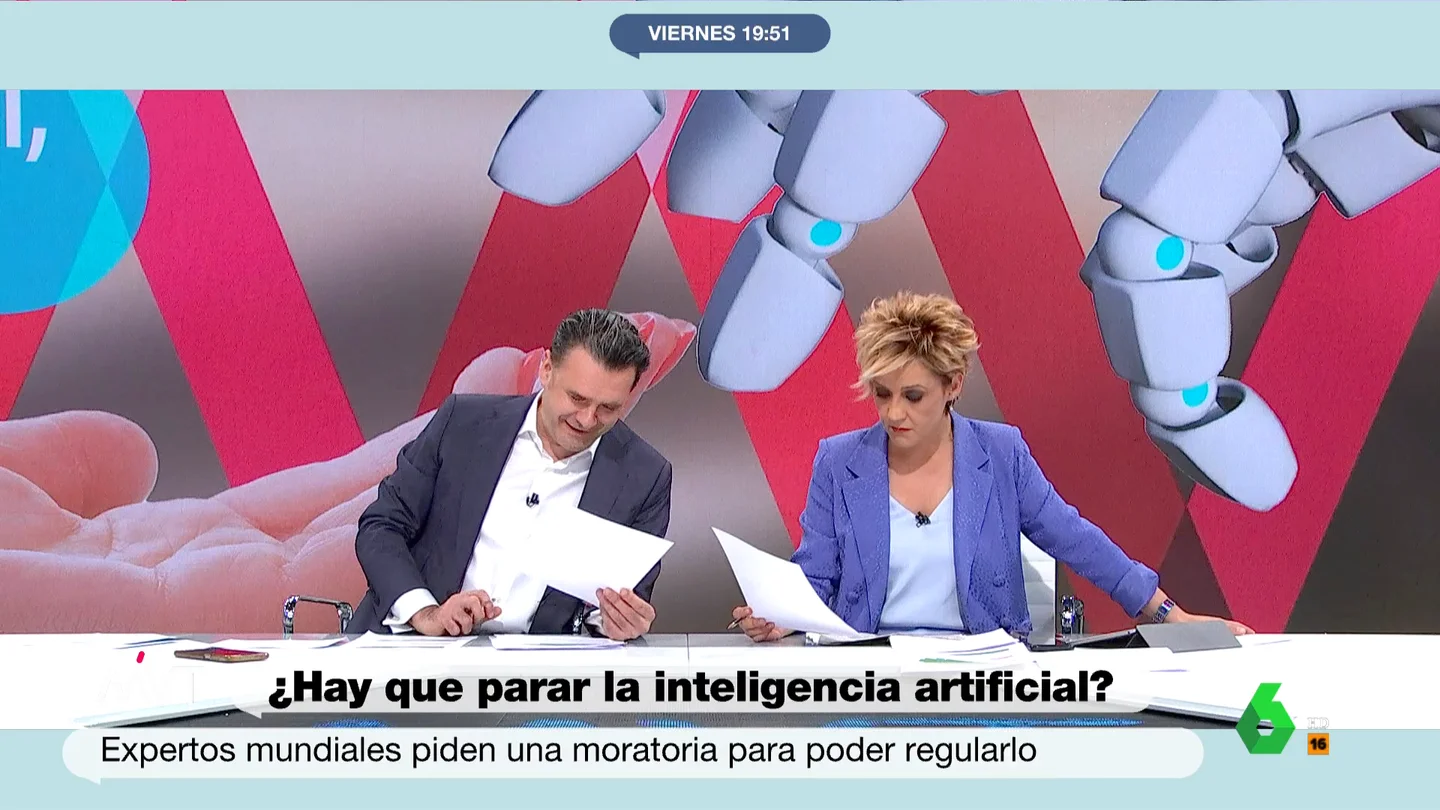 La risa de Iñaki López al ver que tiene excelentes habilidades en inglés oral según su nuevo CV creado por el ChatGPT La risa de Iñaki López al ver que tiene excelentes habilidades en inglés oral según su nuevo CV creado por el ChatGPT
