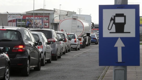 La bonificación al carburante de los transportistas baja de 20 a 10 céntimos La bonificación al carburante de los transportistas baja de 20 a 10 céntimos