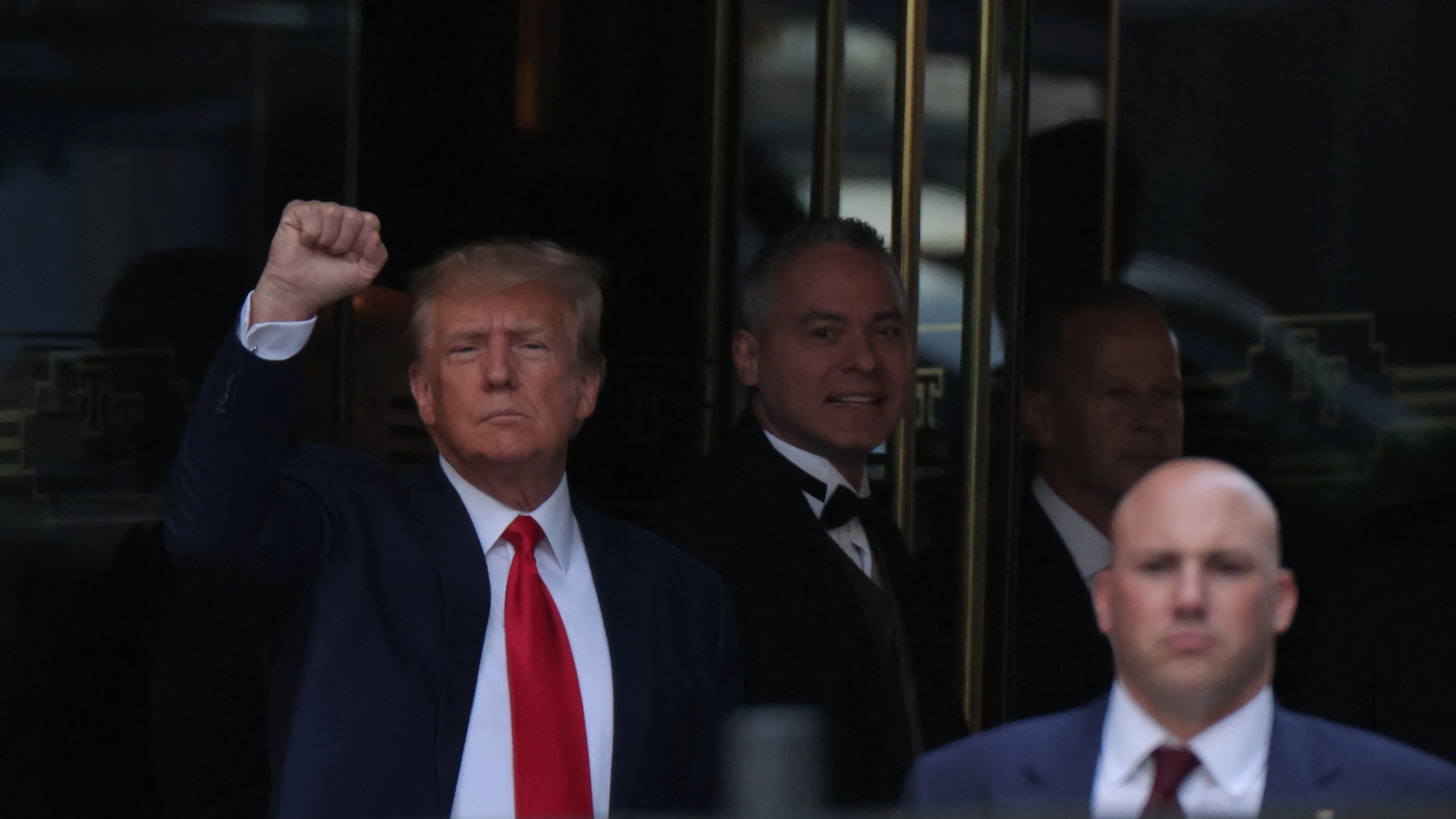Trump abandona la Torre Trump este martes en Nueva York
