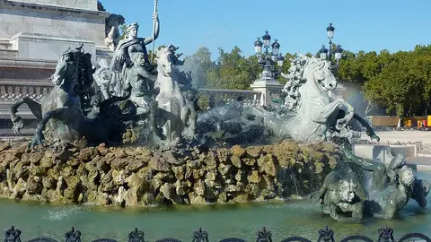 Plaza Quincunces Plaza Quincunces