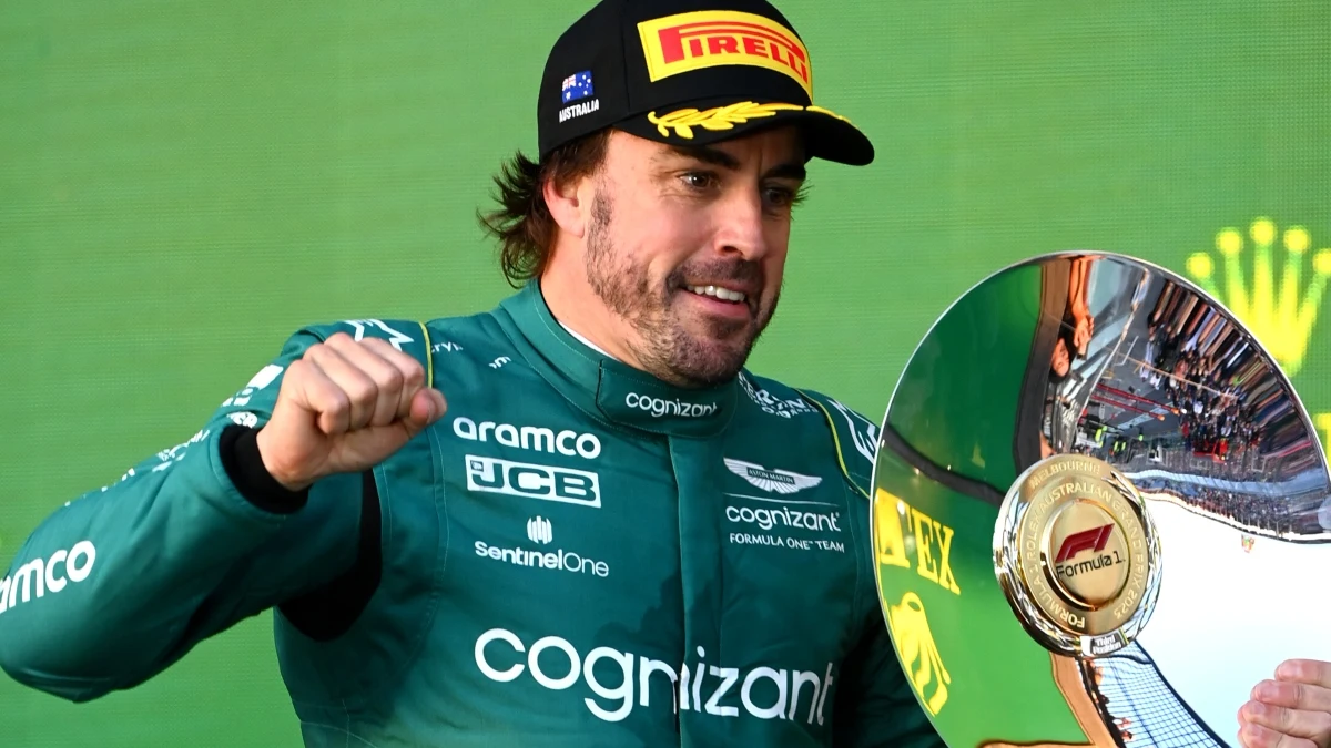 Fernando Alonso, en el podio de Australia