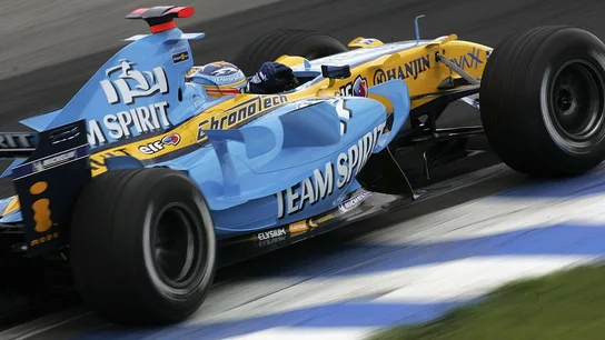 Fernando Alonso, en el Renault de 2006 Fernando Alonso, en el Renault de 2006
