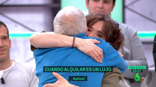 XPLICA | MUY BUEN DISCURSO DE AFECTADA POR FONDO BUITRE QUE ACABA EN APLAUSOS Y ABRAZOS XPLICA | MUY BUEN DISCURSO DE AFECTADA POR FONDO BUITRE QUE ACABA EN APLAUSOS Y ABRAZOS