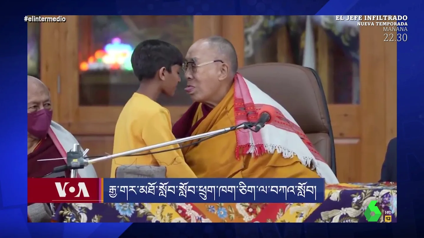Dani Mateo, de la polémica del Dalai Lama tras pedir a un niño a que le chupe la lengua Dani Mateo, de la polémica del Dalai Lama tras pedir a un niño a que le chupe la lengua
