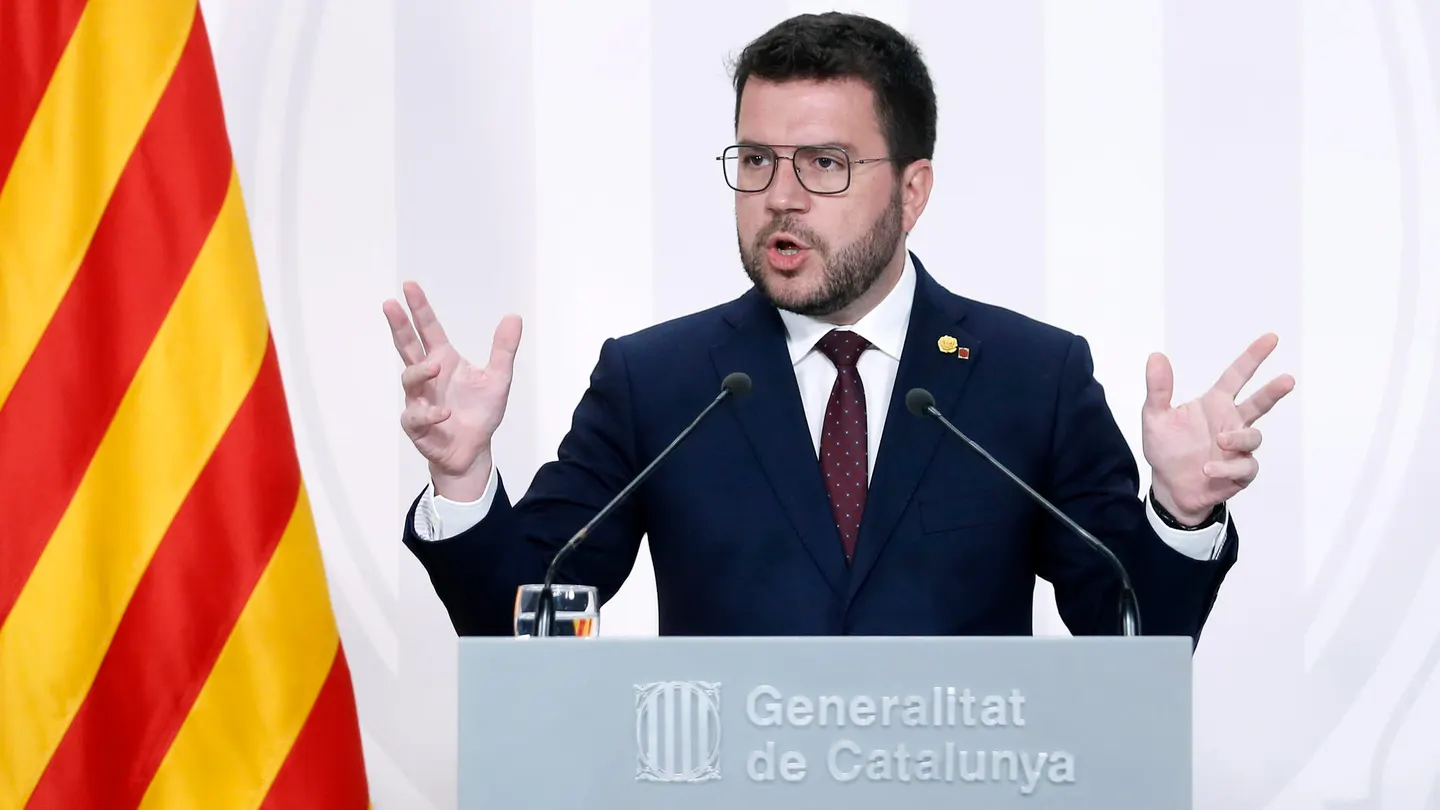 Aragonès activa el proceso para tener en 2024 su propuesta de referéndum Aragonès activa el proceso para tener en 2024 su propuesta de referéndum
