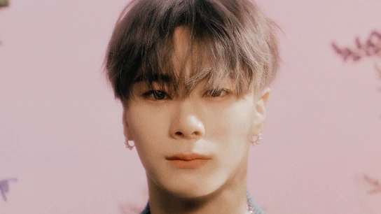 El cantante Moonbin El cantante Moonbin