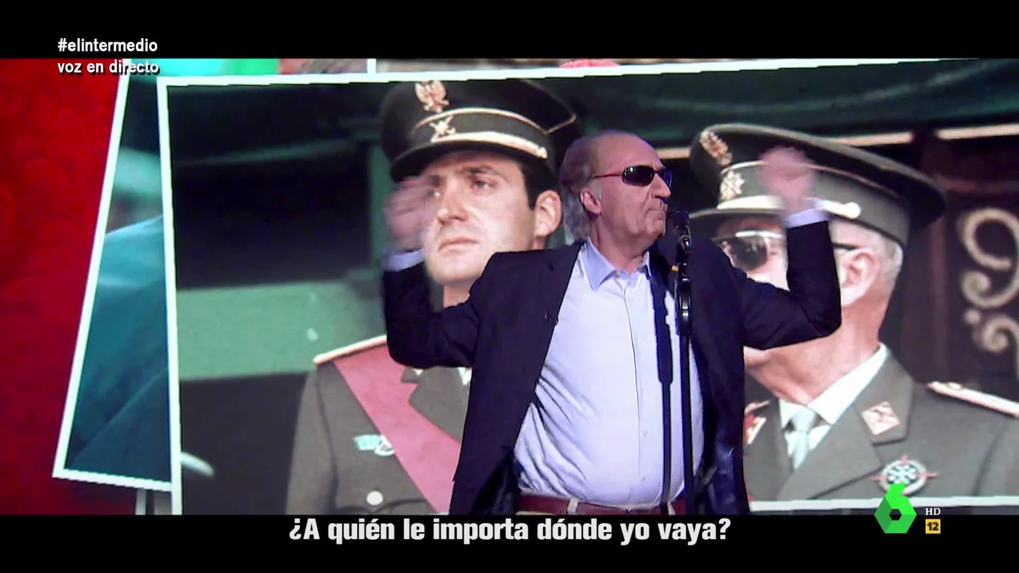 El temazo de Alaska con el que Juan Carlos I reivindica su regreso a España "Hacienda me señala, estoy en el destierro, mi hijo no me habla, me han 'endosao' al nieto, qué más me da, yo regreso a Sanxenxo ¡Que abran los bares! ¡Vuelve el abuelo!" canta el rey Juan Carlos, imitación de Raúl Pérez mediante, en este vídeo.