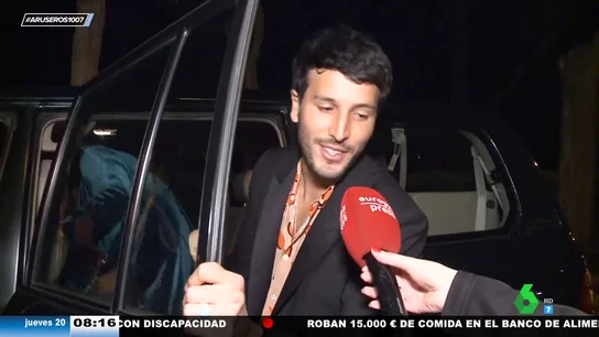 Las palabras de Sebastián Yatra que "desarman" a una reportera: "Te camela con esa forma de hablar" Las palabras de Sebastián Yatra que "desarman" a una reportera: "Te camela con esa forma de hablar"