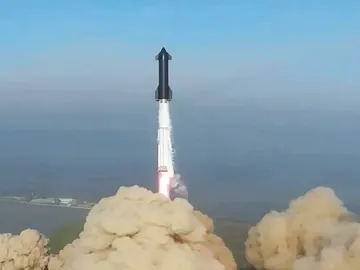 Fotograma cedido por SpaceX de la transmisión del lanzamiento del cohete Starship Fotograma cedido por SpaceX de la transmisión del lanzamiento del cohete Starship