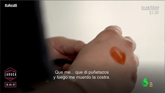 veía vídeos para ponerme más triste o formas de autolesionarme veía vídeos para ponerme más triste o formas de autolesionarme