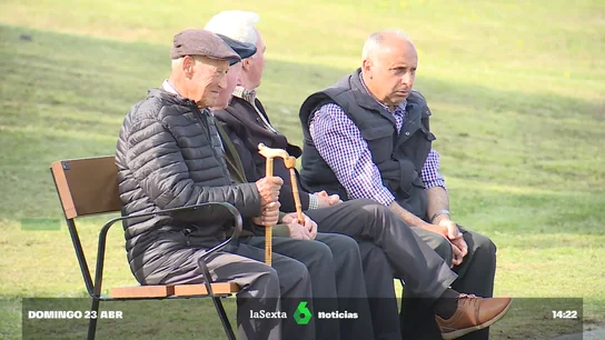 Las familias gallegas denuncian falta de plazas en las residencias y esperas de años Las familias gallegas denuncian falta de plazas en las residencias y esperas de años