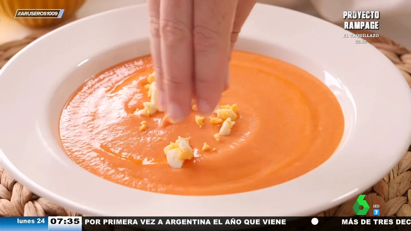 Polémica ante la receta de salmorejo 'fit' de Patricia Benítez: "Mi madre, como cordobesa, dirá que es una aberración" Polémica ante la receta de salmorejo 'fit' de Patricia Benítez: "Mi madre, como cordobesa, dirá que es una aberración"