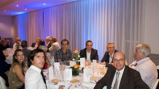 La imagen del hijo de Negreira en una cena de árbitros en homenaje a Velasco Carballo