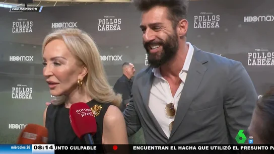 Así responde Carmen Lomana a una reportera que le pregunta si su acompañante y ella son "amigos con derecho" Así responde Carmen Lomana a una reportera que le pregunta si su acompañante y ella son "amigos con derecho"