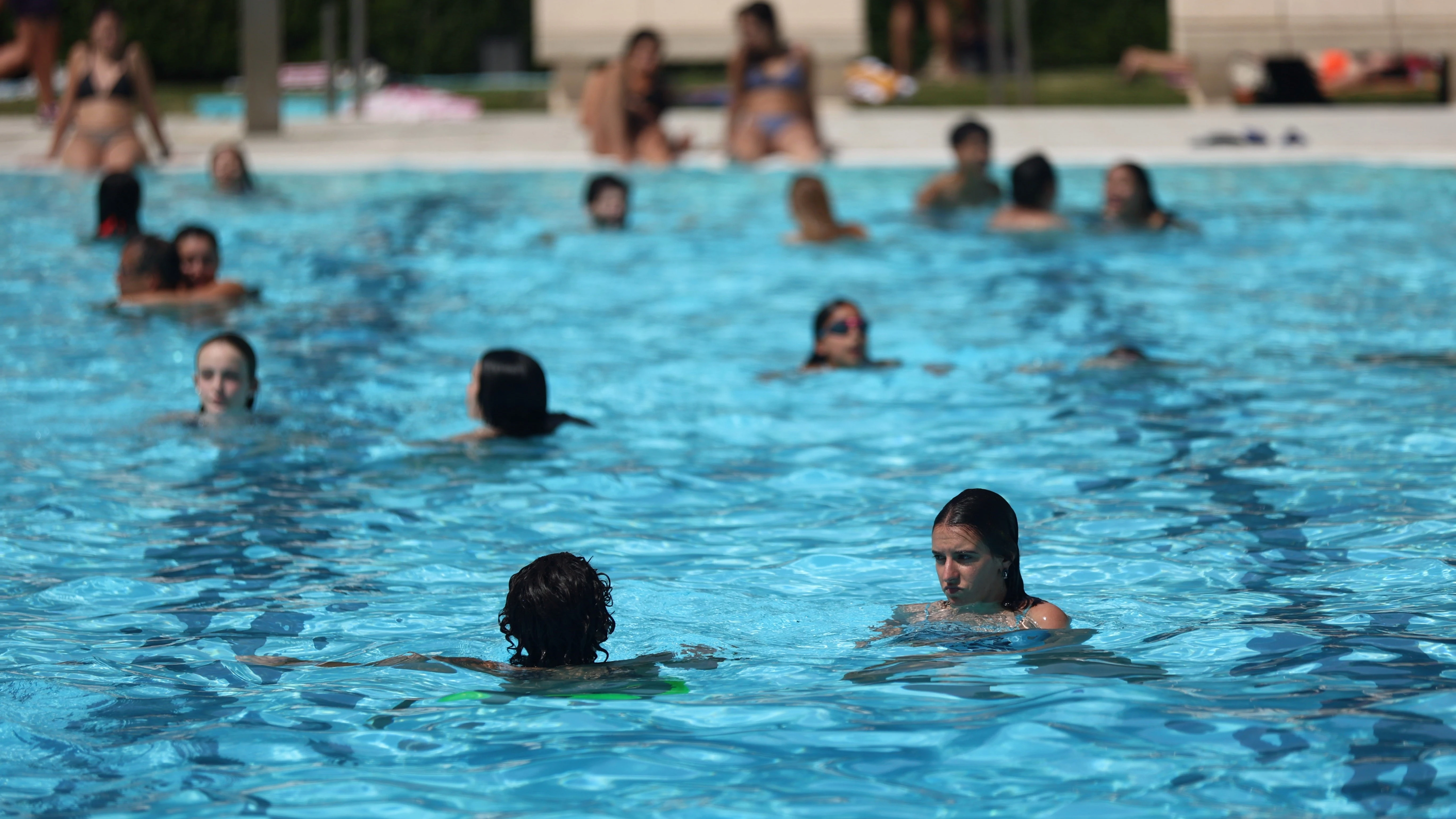 Cuánto cuestan las piscinas municipales en cada comunidad autónoma