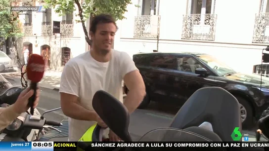 ¿Por qué Tamara Falcó viajó en business y en silla de ruedas e Íñigo Onieva en turista? Así responde él ¿Por qué Tamara Falcó viajó en business y en silla de ruedas e Íñigo Onieva en turista? Así responde él