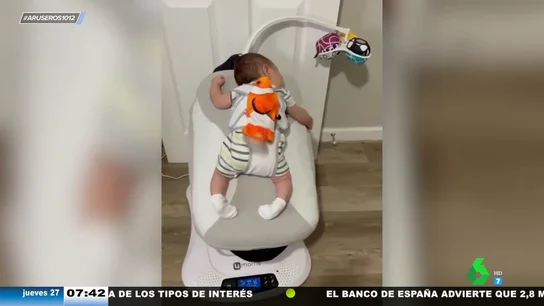 Si tienes un peluche así en casa, puedes utilizarlo para dormir a tu bebé y seguramente no lo sabías Si tienes un peluche así en casa, puedes utilizarlo para dormir a tu bebé y seguramente no lo sabías