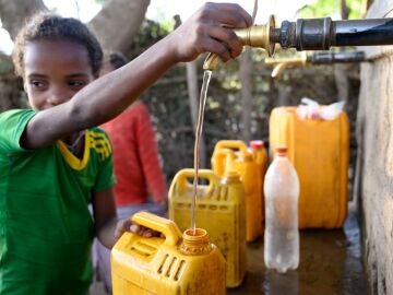 Fuente de agua potabilizada por investigadores del CSIC en Etiopía.