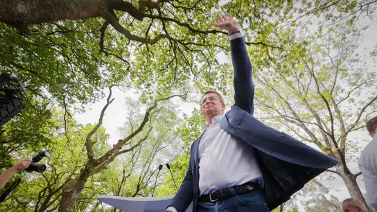 El presidente del PP, Alberto Núñez Feijóo, participa en la romería organizada por el partido en Galicia. El presidente del PP, Alberto Núñez Feijóo, participa en la romería organizada por el partido en Galicia.