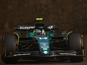 El Aston Martin de Fernando Alonso, en Bakú