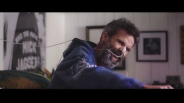 "¿'Bonito' y 'Depende' son la misma canción?": la divertida reacción de Pau Donés a la broma de Jordi Évole