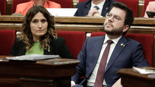 El presidente de la Generalitat, Pere Aragonès, acompañado de la consellera de presidencia, Laura Vilagrà El presidente de la Generalitat, Pere Aragonès, acompañado de la consellera de presidencia, Laura Vilagrà