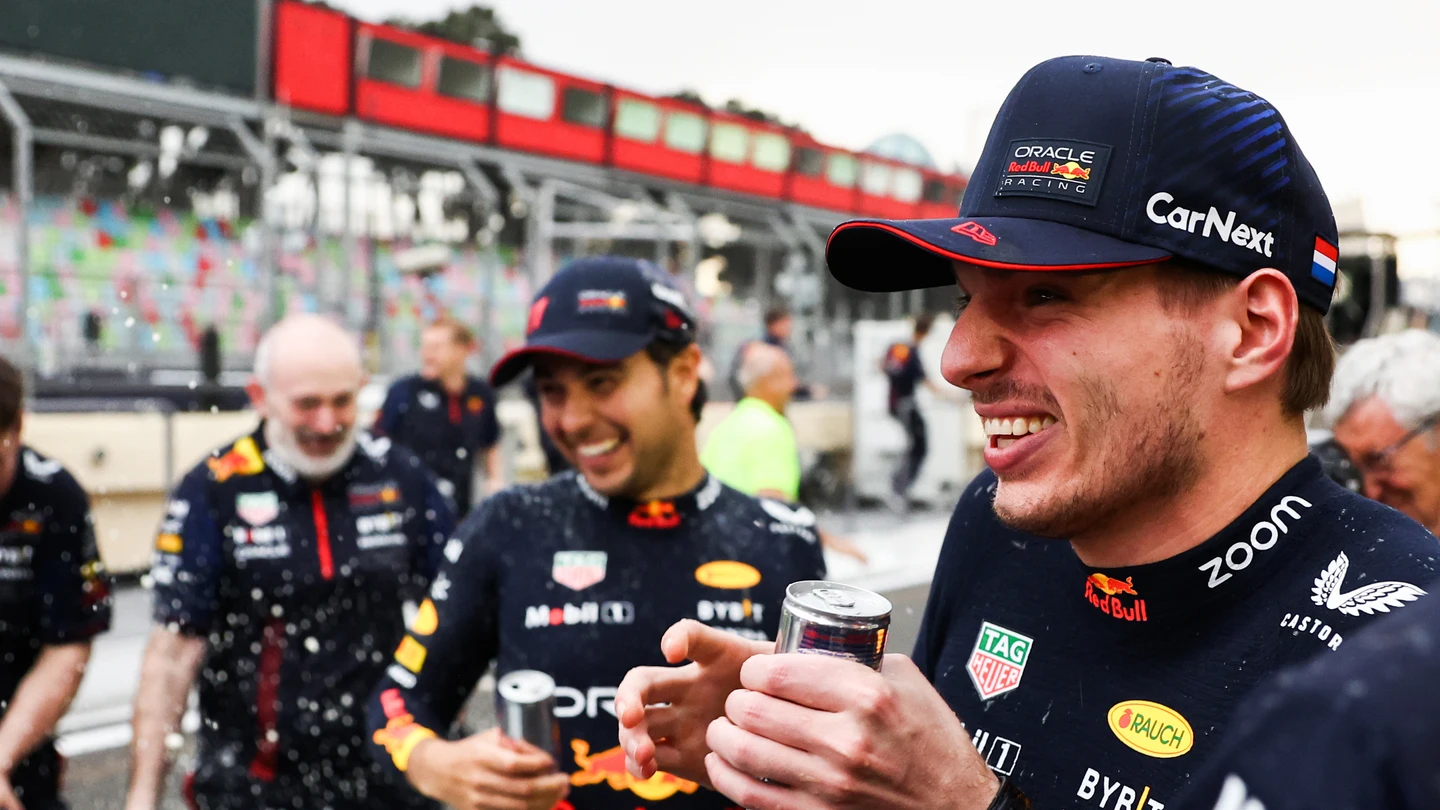 Sergio Pérez y Max Verstappen Sergio Pérez y Max Verstappen