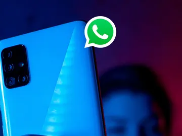 WhatsApp en un móvil WhatsApp en un móvil