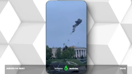 Ucrania derriba un dron cuando sobrevolaba el centro de Kyiv, cerca del palacio presidencial Ucrania derriba un dron cuando sobrevolaba el centro de Kyiv, cerca del palacio presidencial