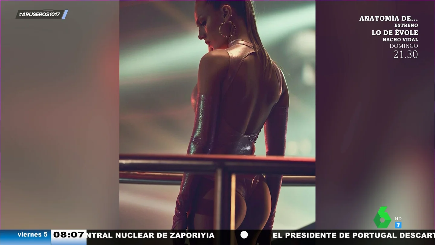 Ester Expósito revolucionada las redes con este sensual posado en el que presume de cuerpazo Ester Expósito revolucionada las redes con este sensual posado en el que presume de cuerpazo